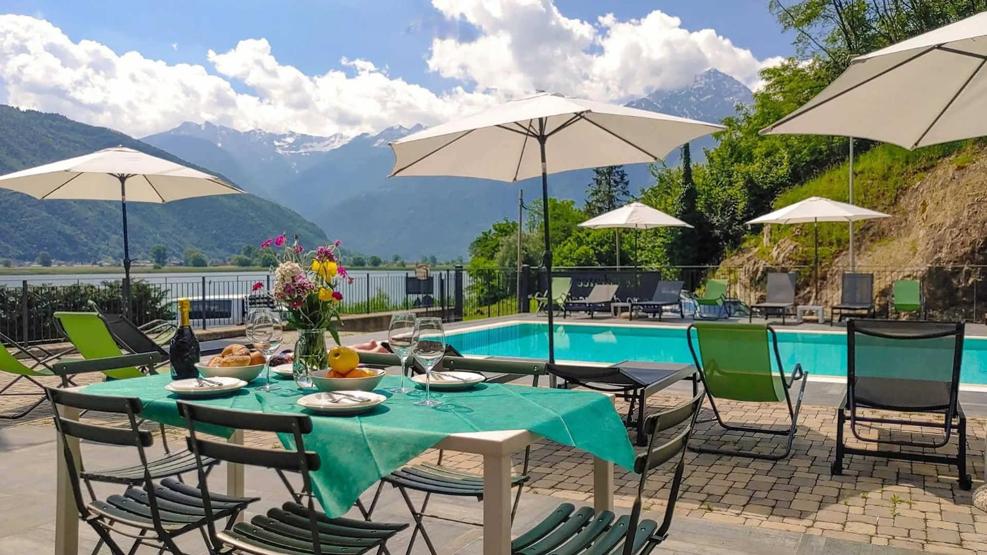 Dascio Emotion Ferienwohnung Mit Terrasse Am See